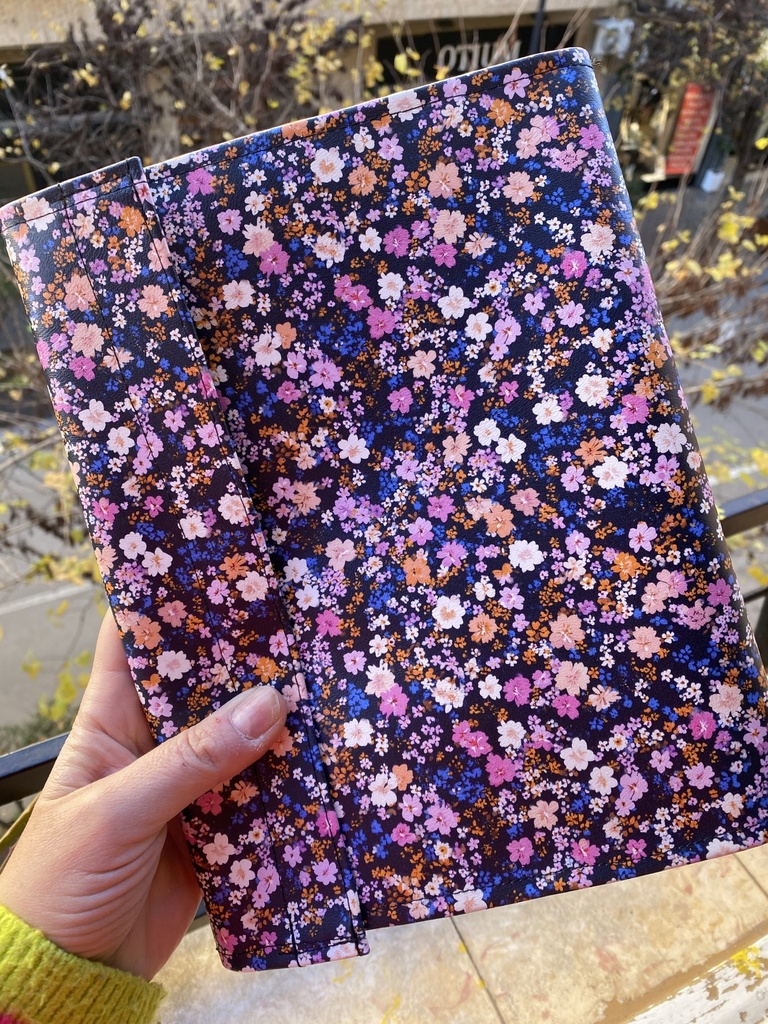 Flores lilas rosas